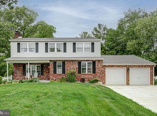 8 Risa Ct, Newark, DE 19702