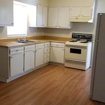 4th image of 504 N Westmoreland St