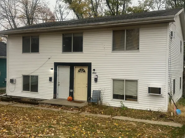 1933 E 33rd St, Des Moines, IA 50317