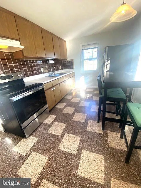1 bed, 1.0 bath, 735 sqft, $1,450 — Photo 4