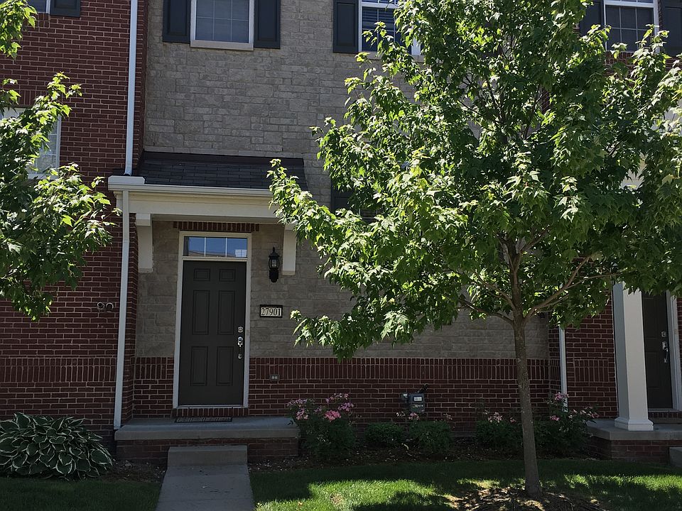 1st image of 27901 Middleton Dr #1