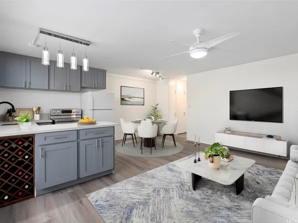 1531 Makiki St APT 406, Honolulu, HI 96822