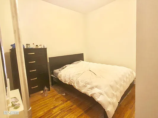 Rented by Citi Habitats | media 15