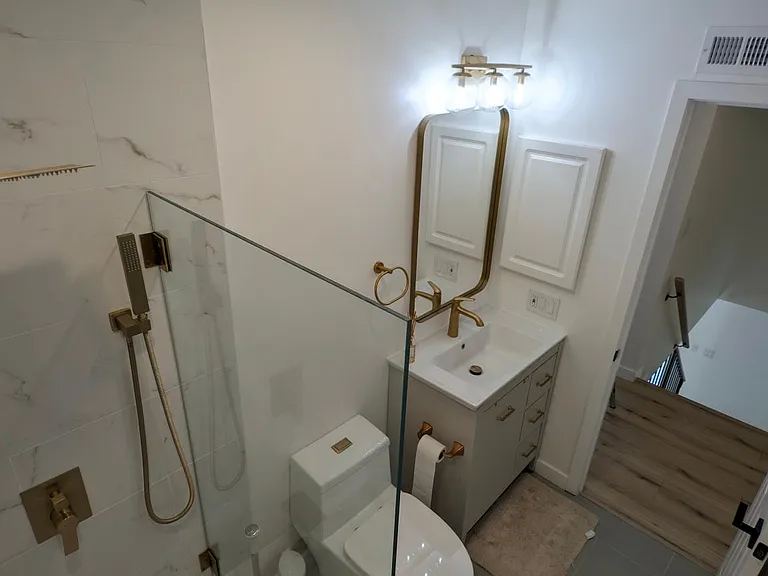 809 S 4th St #6 — Photo 9