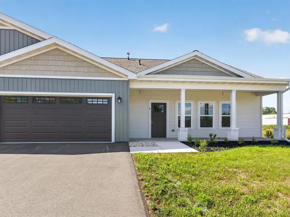 1601 Wildlife DRIVE #4, Kewaskum, WI 53040