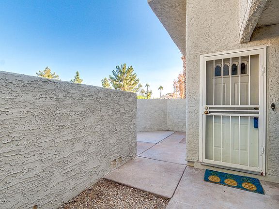 3rd image of 850 S River Dr Unit 1023