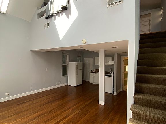 5th image of 2104 N Damen Ave #2