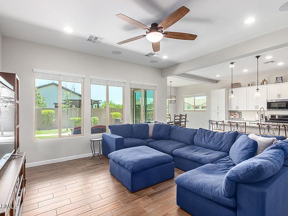 4th image of 12417 N 145TH Avenue