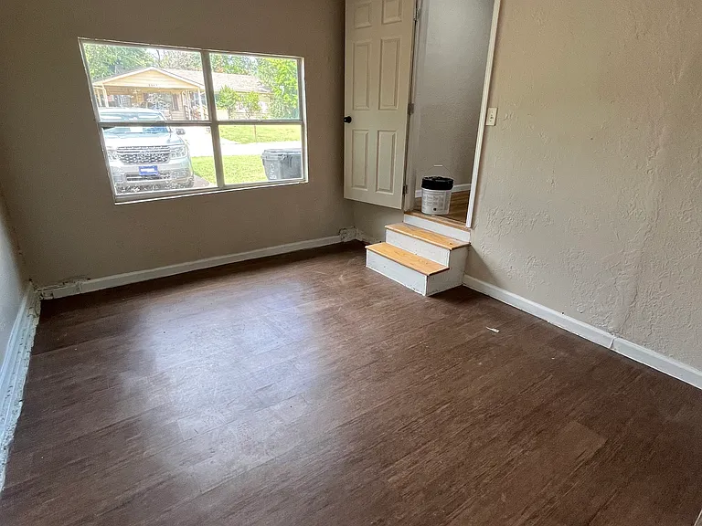 2148 NW Lincoln Ave — Photo 15