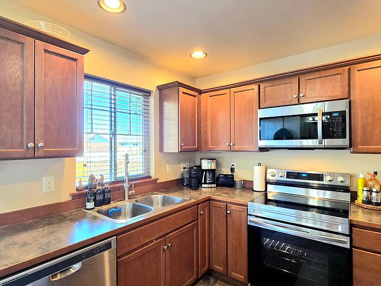 2123 Roper Ln — Photo 9