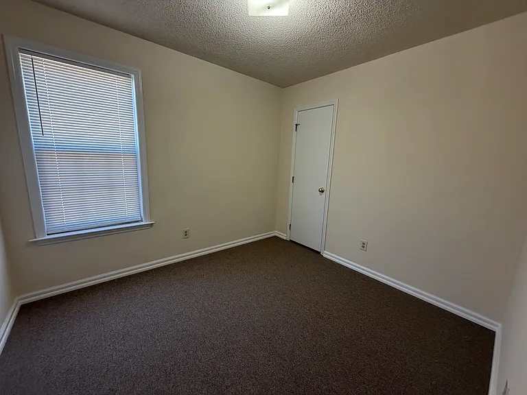 2139 Barefoot Park Ln SW — Photo 6