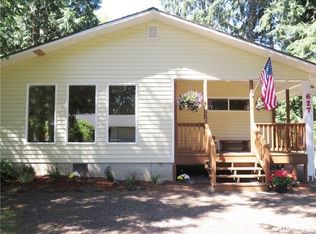 627 Sollecks Ave SE, Ocean Shores, WA 98569