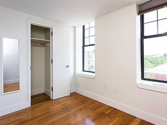 4th image of 41 Malcolm X Blvd #Penthouse A