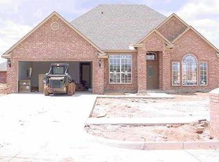 609 Cherokee, Mustang, OK 73064