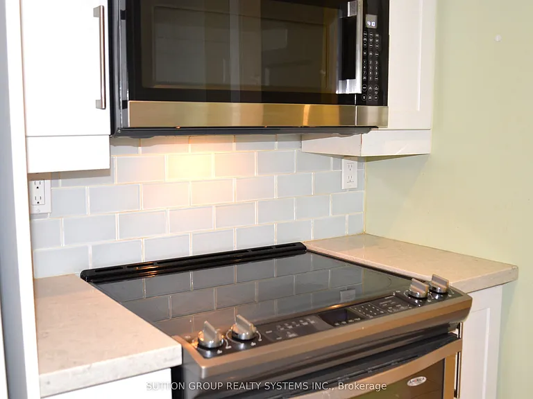 717 Bay St #1809 — Photo 8