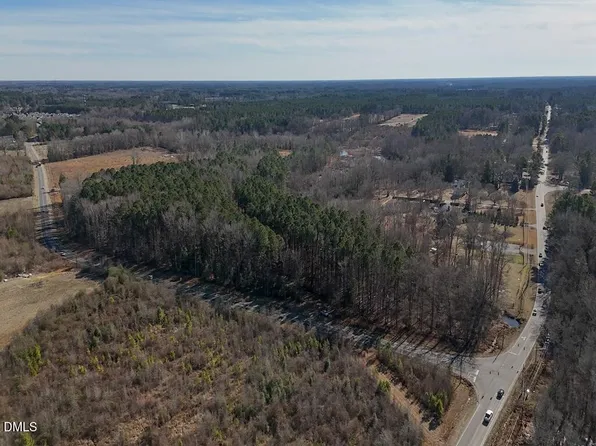 1012 S Halifax Rd, Rocky Mount, NC 27803