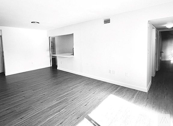 3rd image of 9407 Fontainebleau Blvd APT 112