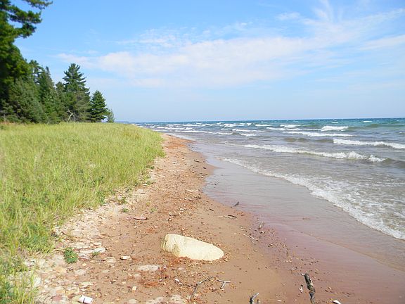3rd image of 3730 Gay Lac La Belle Road