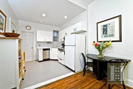 2nd image of 177 Amity St APT 2