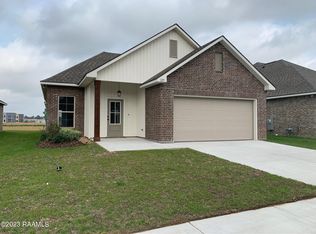 129 Lightbourne Dr, Lafayette, LA 70506