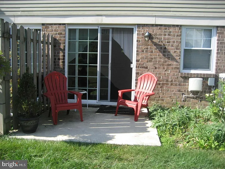45 Winston Ct — Photo 22