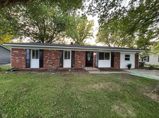 2015 Rosewood Dr, Anderson, IN 46011