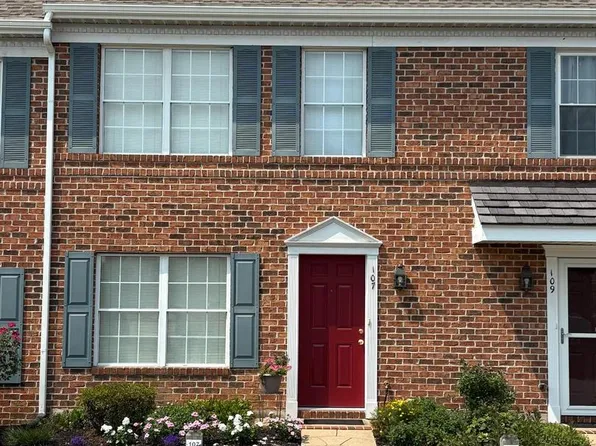 107 Delancy Pl, Lancaster, PA 17601