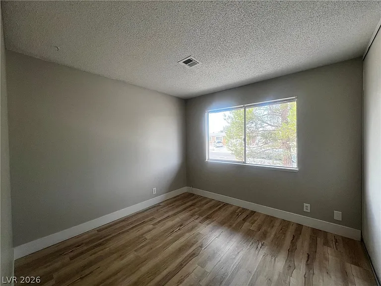 6311 Newville Ave — Photo 16