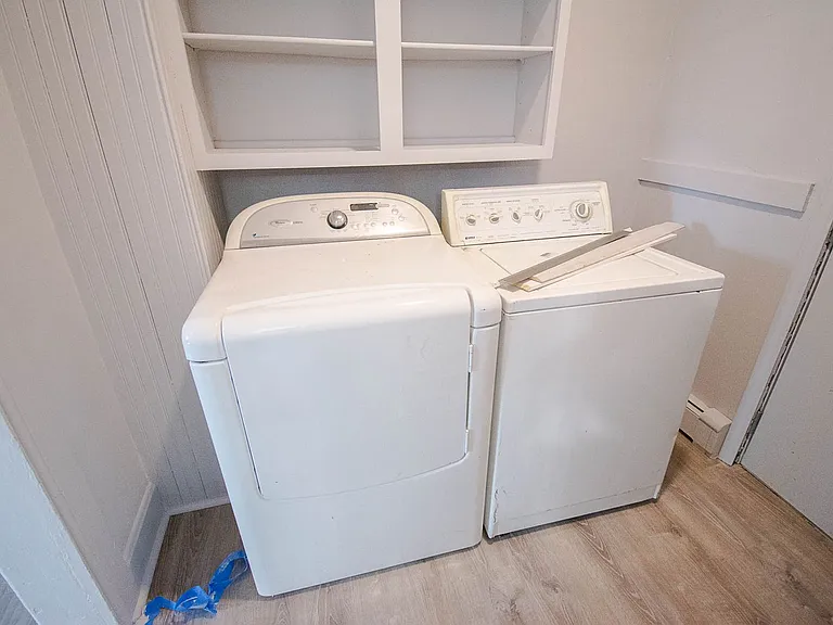 836 S Newton Ave — Photo 10