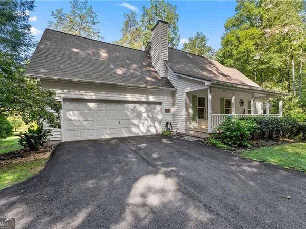 641 Martins Grove Rd, Dahlonega, GA 30533