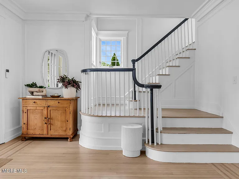 206 Brighton Ave — Photo 89