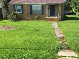 211 W 7th Ave, Petal, MS 39465
