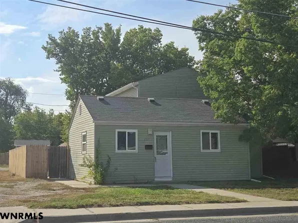 1535 7th St, Gering, NE 69341