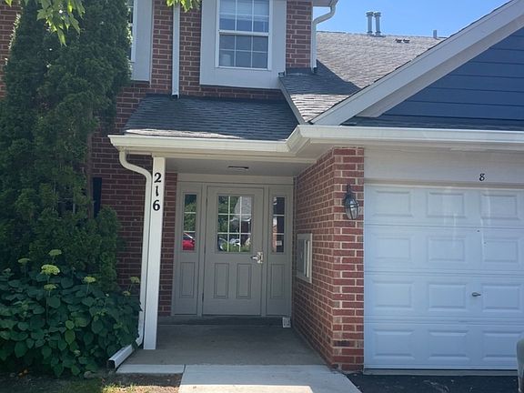 2nd image of 208 Charleston Ct #8