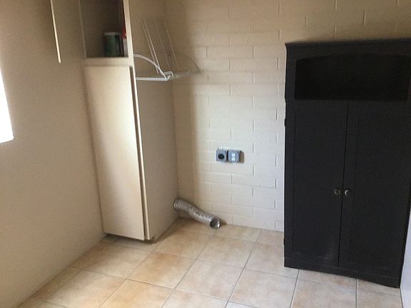 4th image of 8508 E Fond Du Lac Dr