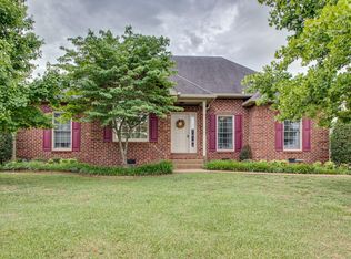 1714 W Lilac Dr, Lebanon, TN 37087