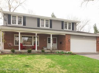 550 S Stuart Ln, Palatine, IL 60067