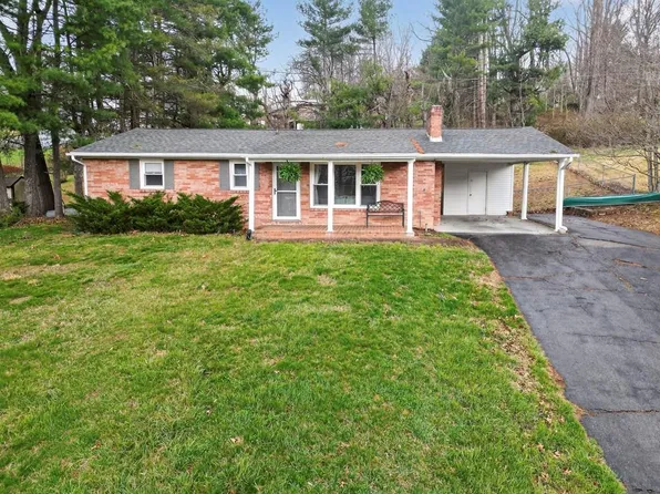 583 Fowler St, Marion, VA 24354