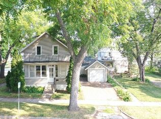 429 7th St SW, Rochester, MN 55902