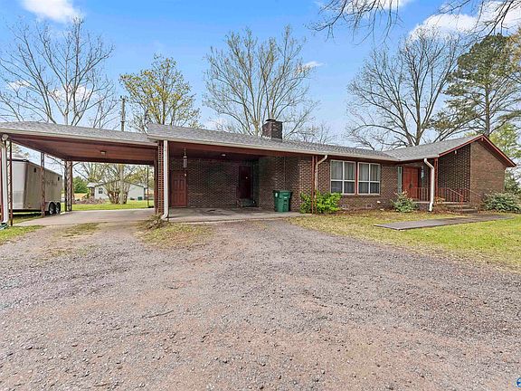 2nd image of 282 Stewart Rd