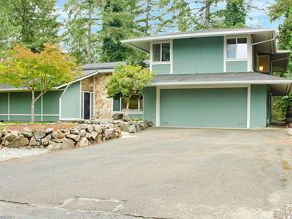2nd image of 6847 Topaz Dr SW