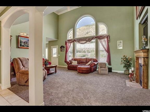 4th image of 9398 N Canyon Heights Dr