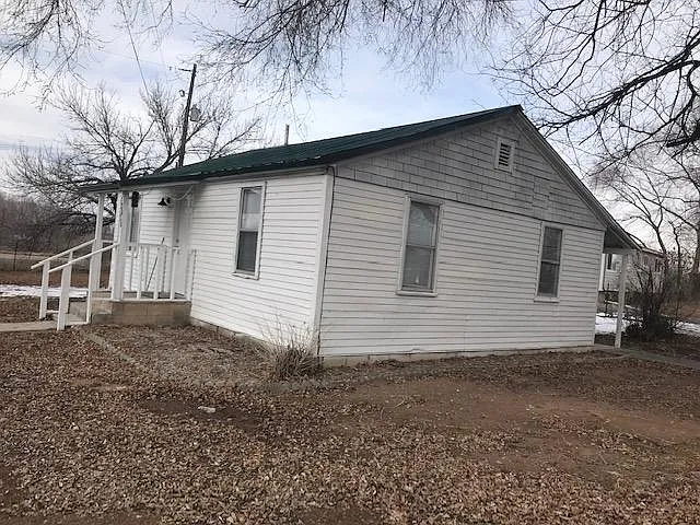 2020 E Highway 40 — Photo 2
