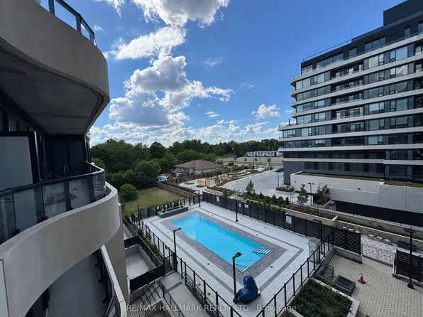 8188 Yonge St, Vaughan, ON