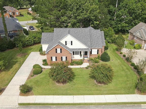 2nd image of 712 Taberna Circle