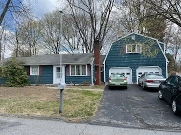 41 Elizabeth Rd, Billerica, MA 01821