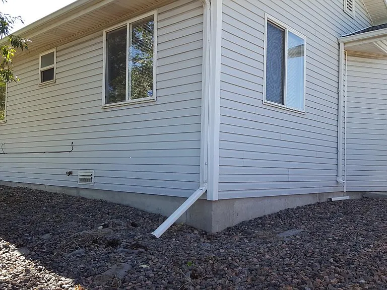 590 Depew Ct — Photo 9
