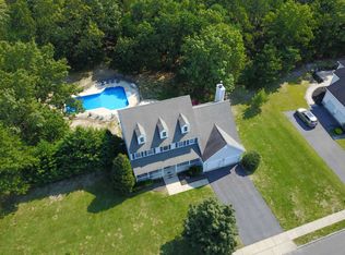 18 Pointe Cir, Jackson, NJ 08527