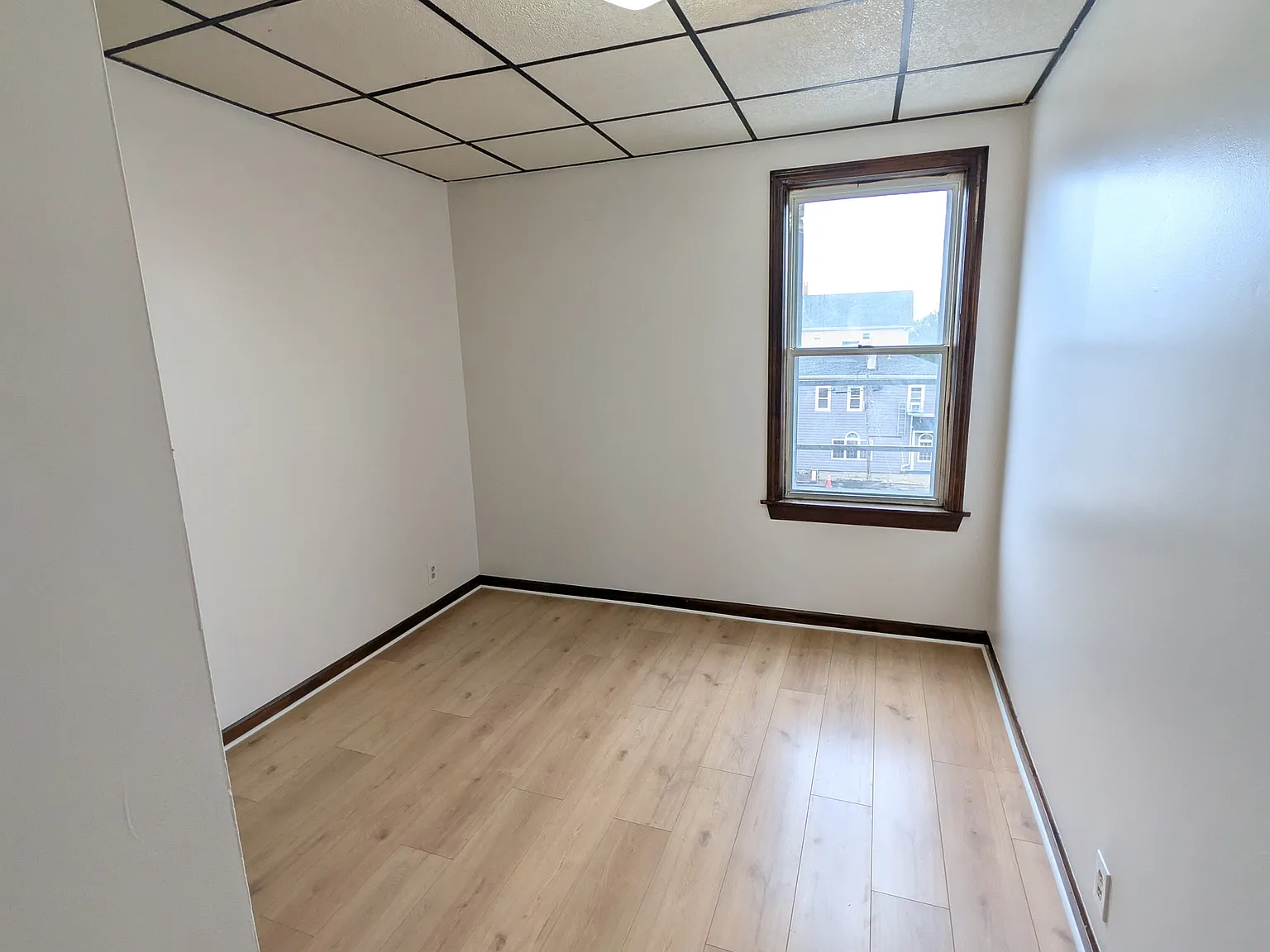 1 bed, $1,280 — Photo 4