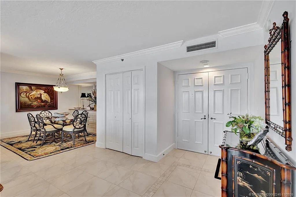 Building Photo - 500 Ocean Dr #W-11